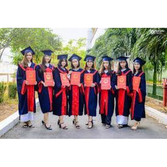 ÁO CỬ NHÂN ĐẠI HỌC GIÁ RẺ