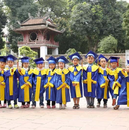BÁN SỈ ÁO TỐT NGHIỆP TIỂU HỌC