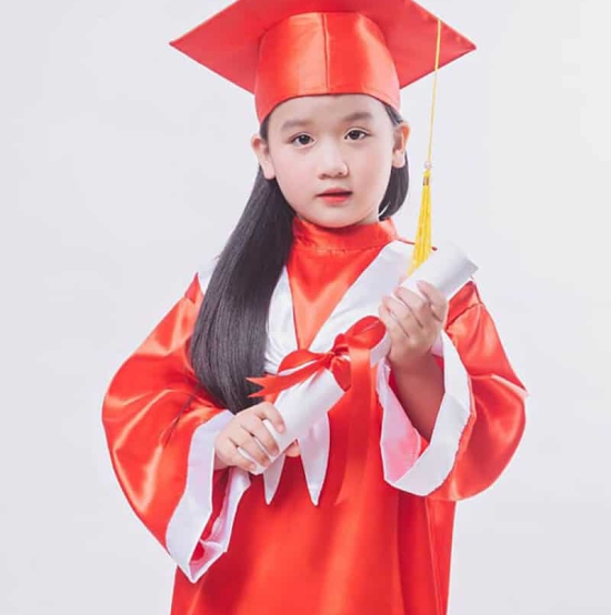 MẪU ÁO TỐT NGHIỆP CẤP 1 THÔNG DỤNG