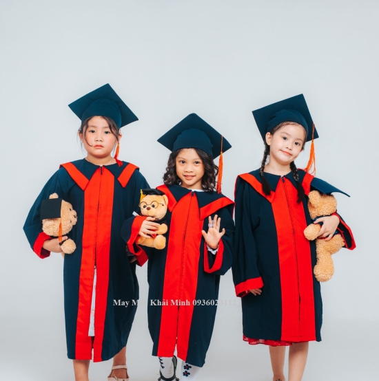ÁO TỐT NGHIỆP CẤP TIỂU HỌC GIÁ RẺ