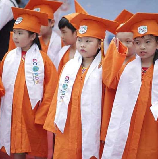 KHO ÁO TỐT NGHIỆP TIỂU HỌC GIÁ RẺ MẪU MÃ ĐẸP